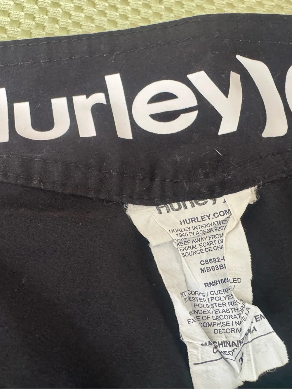 Hurley Phantom Men's Size 36 Black and Teal Swim Boardshorts w/Back Pocket EUC